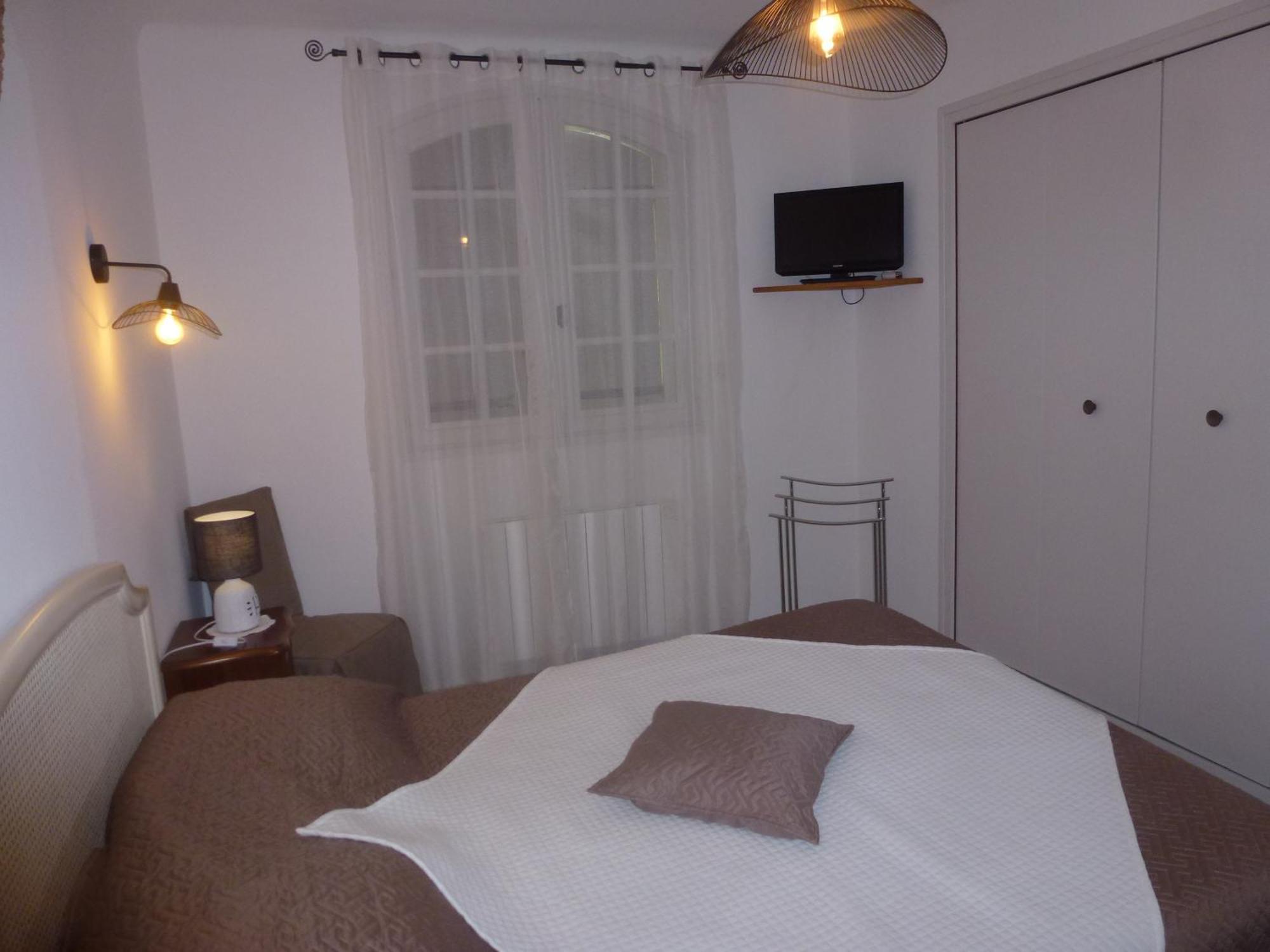 Chambre D'Hotes La Pinede Lambesc Exteriér fotografie