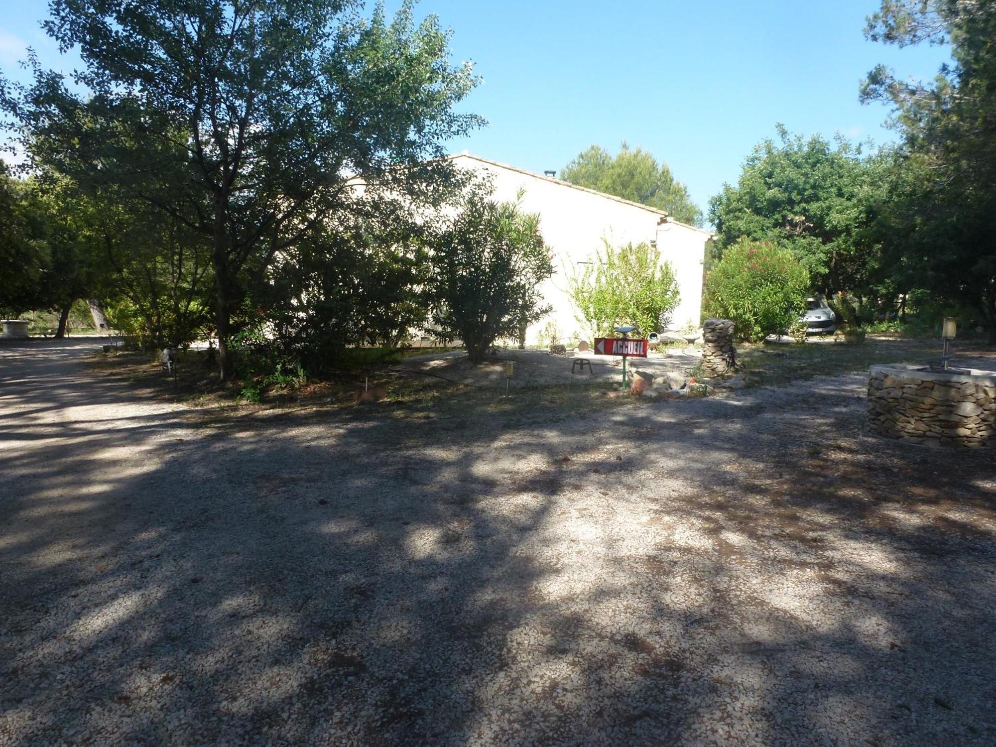 Chambre D'Hotes La Pinede Lambesc Exteriér fotografie